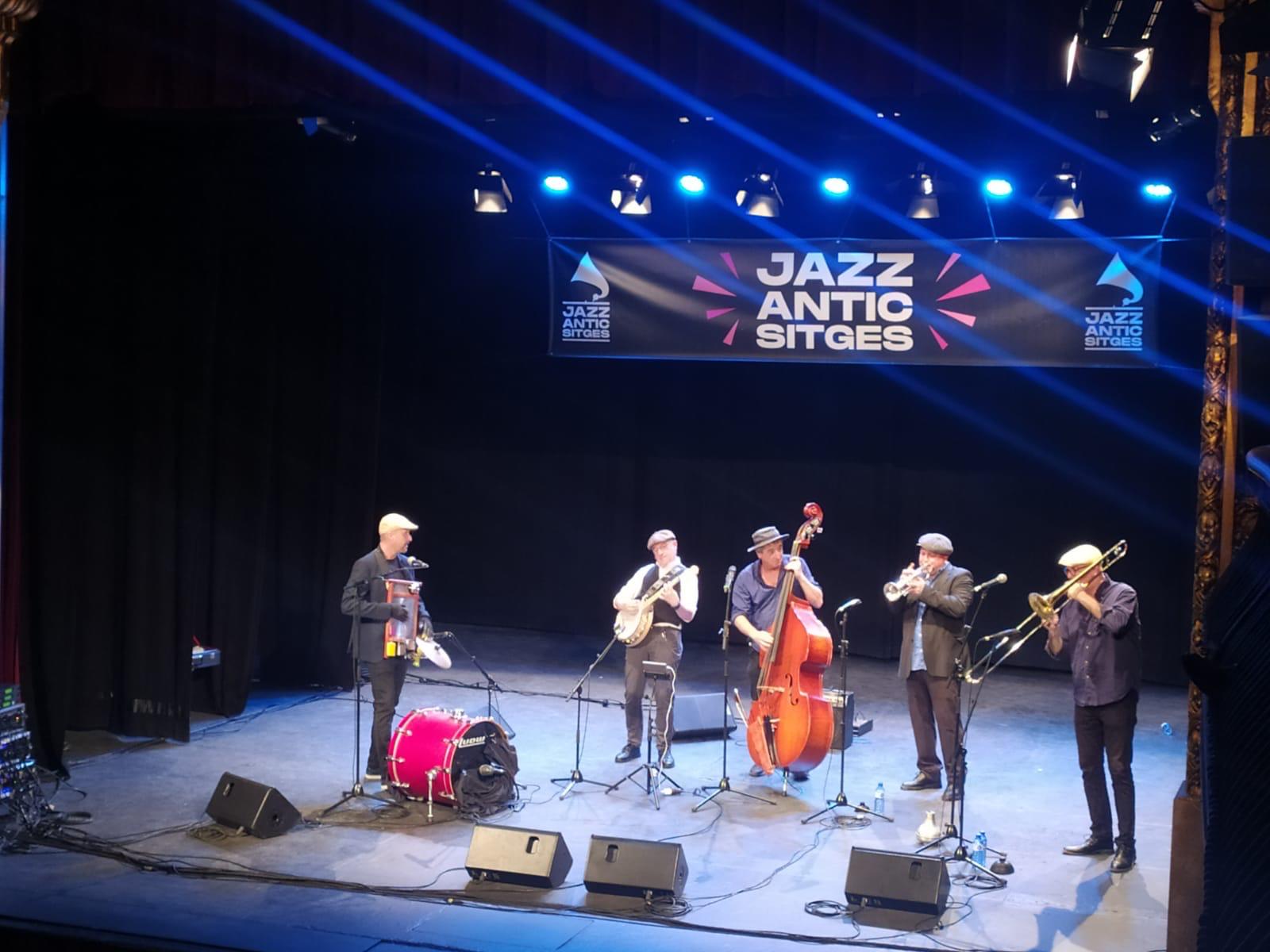La banda en directo