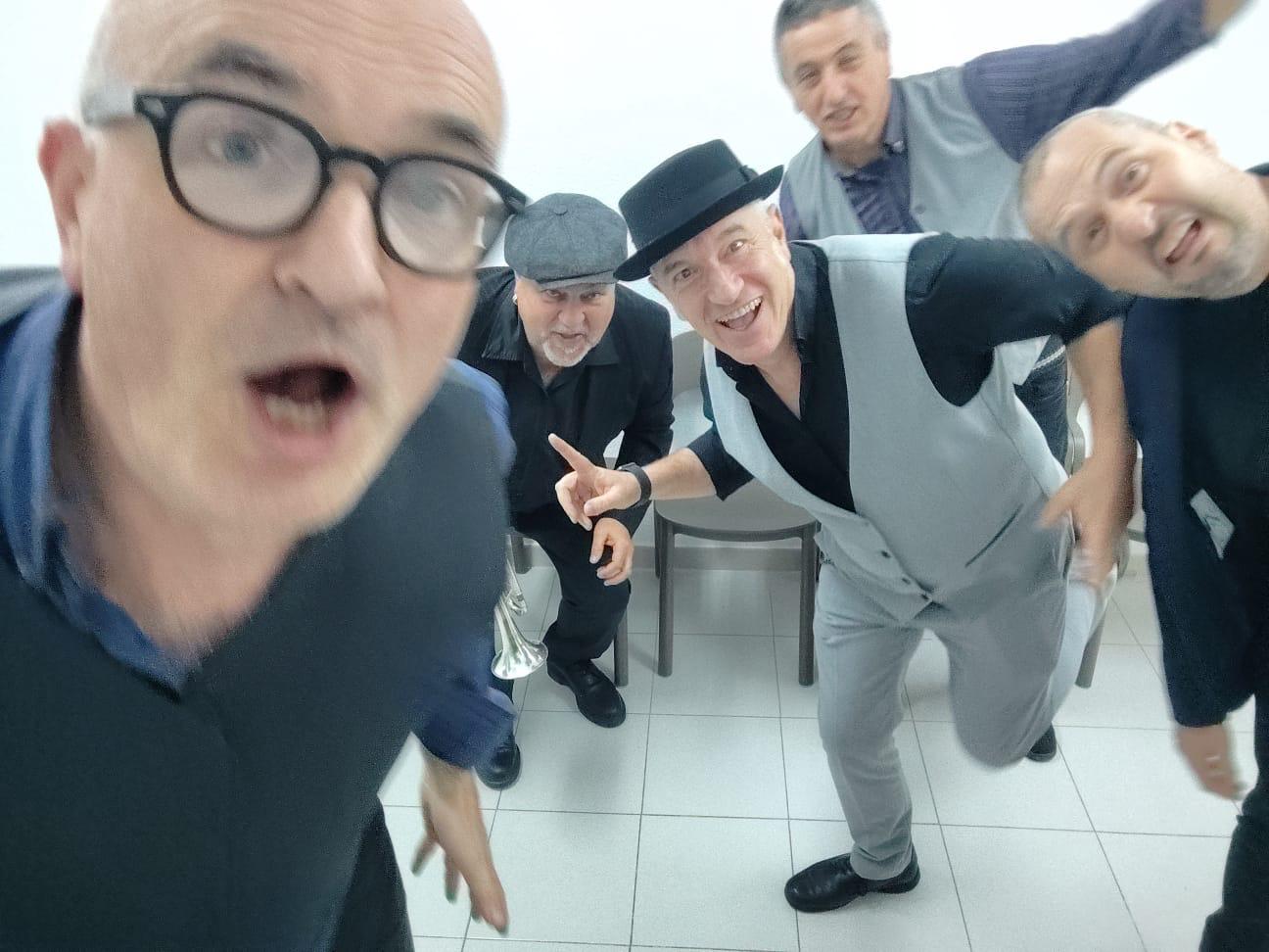 La banda en directo